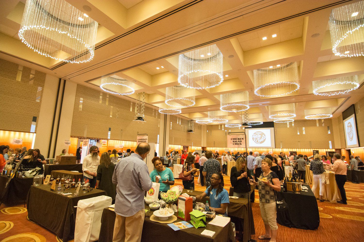 FEAST Taste & Toast 2019